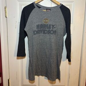 Harley-Davidson Women Gray and Black Long Sleeve Tee
